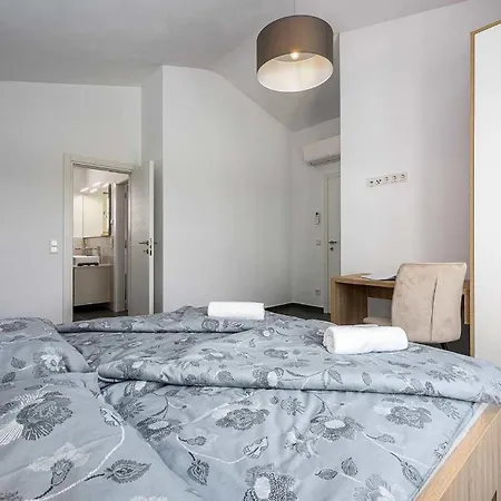 Simic Prázdninový dům *